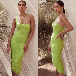 NWOT House of CB Nia Acid Green Ruched MIDI Dress Size XSmall